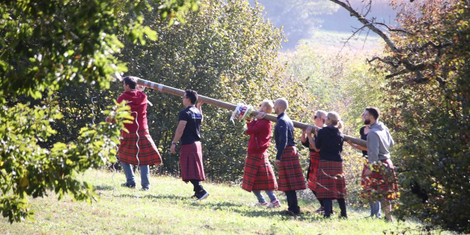 Highland Games für Ihren Betriebsausflug oder Teamtraining 
- 
Naturbursch Training Riegersburg - Teamtraining, Kletterkurse, Hochseilgarten